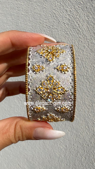 THE LUXURY MIX GOLD DIAMOND BANGEL