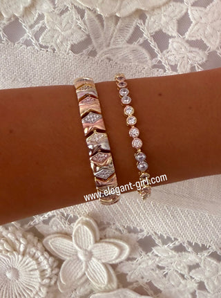 TRINITY GLOW BRACELET