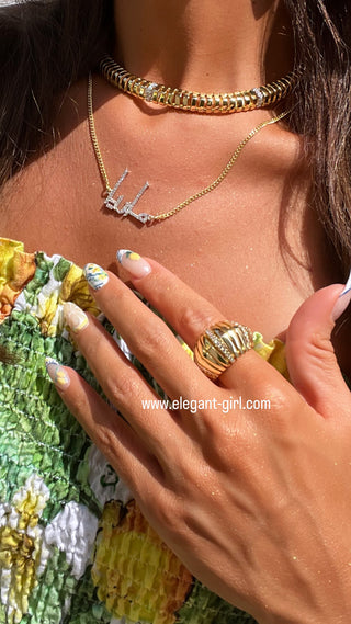 ✨BIG TWIST ELEGANCE RING✨