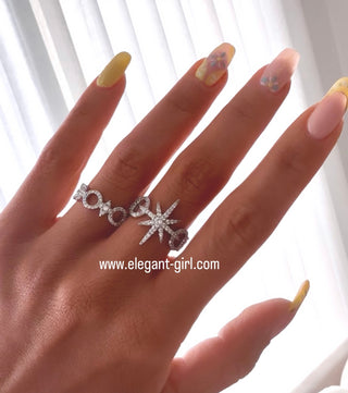 CIRCLE STARS BAND RING