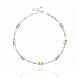 Lumière gold choker necklace with diamond details in luxury design by Elegant Girl