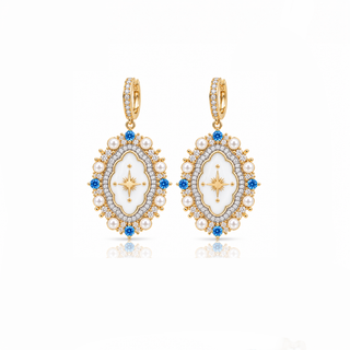 White Lumière Star Earring